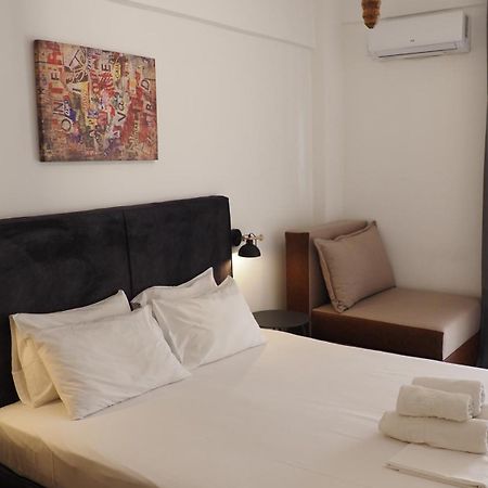 Amalthea Aparthotel Moles Kalyves Exteriör bild