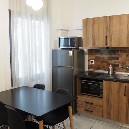 Amalthea Aparthotel Moles Kalyves Exteriör bild