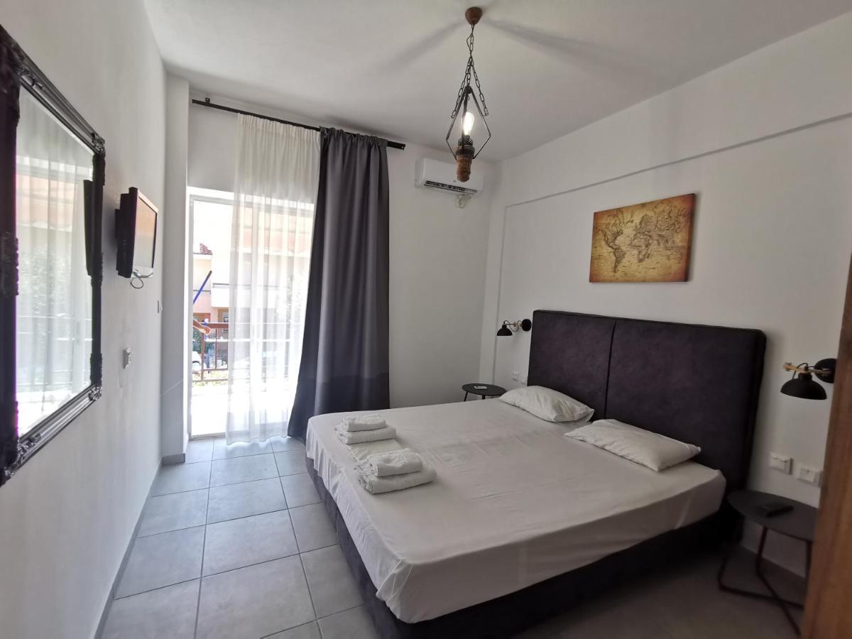 Amalthea Aparthotel Moles Kalyves Exteriör bild